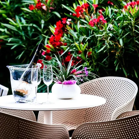 Dedaj - Almaro With Heated Pool Zadar