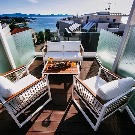 Apartamento Dedaj - Almaro With Heated Pool