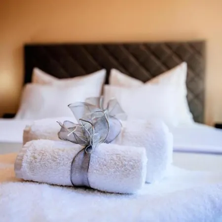 Dedaj - Almaro With Heated Pool *