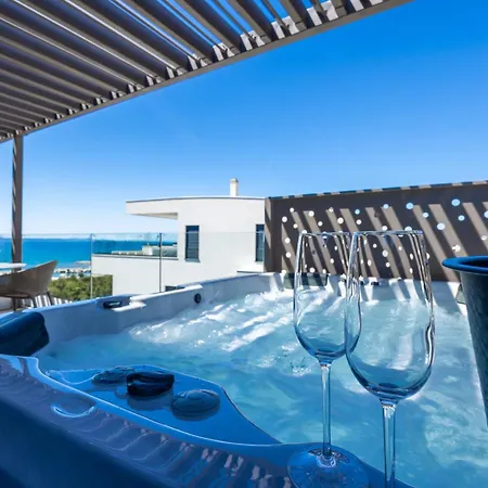 Dedaj - Almaro With Heated Pool Appartement Zadar