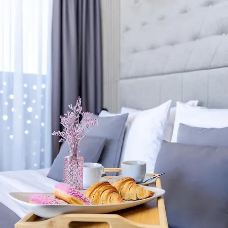 Apartamento Dedaj - Almaro With Heated Pool *