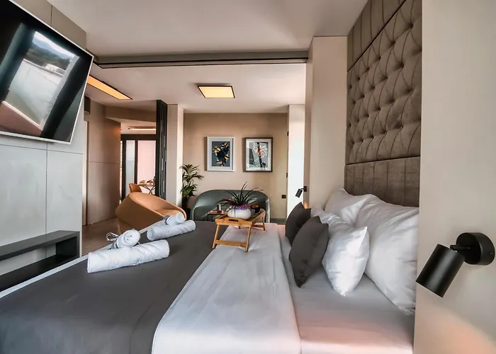 Lägenhet Dedaj - Almaro With Heated Pool