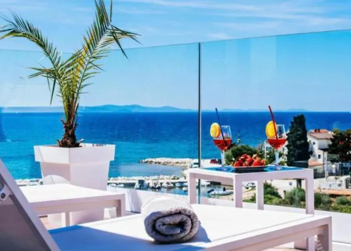 Dedaj - Almaro With Heated Pool Lägenhet