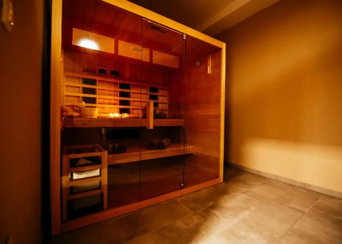 Lägenhet Dedaj - Almaro With Heated Pool