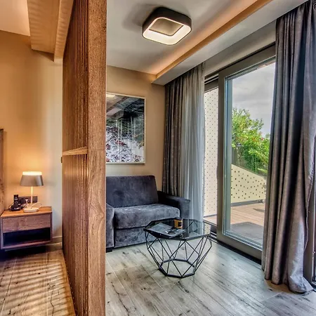 Dedaj - Almaro With Heated Pool