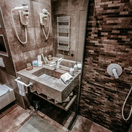Dedaj - Almaro With Heated Pool Задар