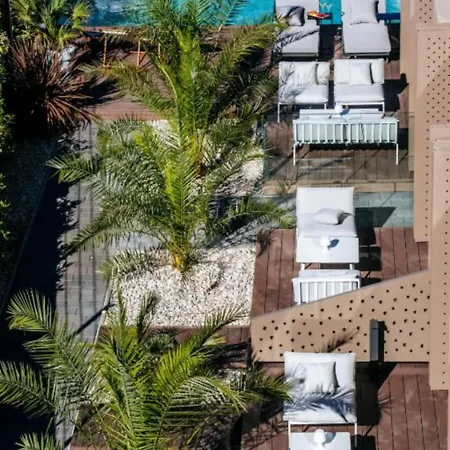 Dedaj - Almaro With Heated Pool Apartmán