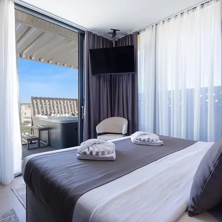 Dedaj - Almaro With Seaview Pool