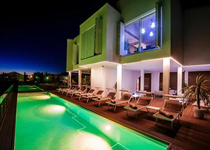 Dedaj - Almaro With Heated Pool Апартаменты *