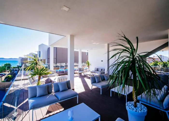 Appartamento Dedaj - Almaro With Heated Pool Zara